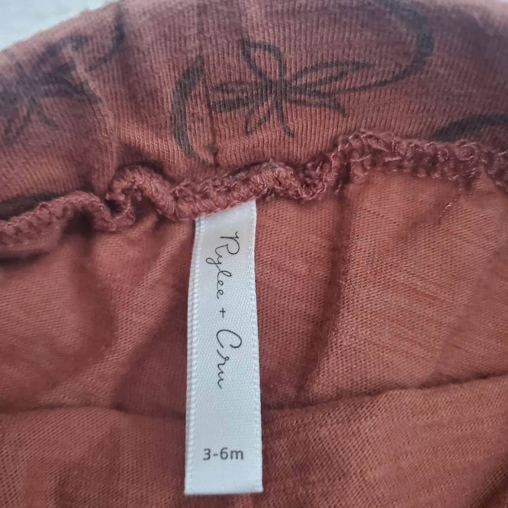 Rylee + Crew Slouch Pants Size 3-6m